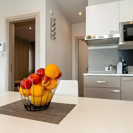 Giovannino House Apartment *